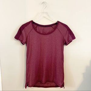 LULULEMON Tee Shirt